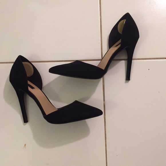 *BOGO 50%*Forever21 black pointy heels - Picture 6 of 6